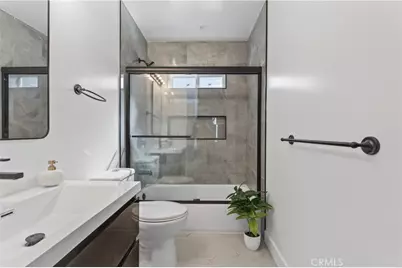 10443 E Zamora Avenue, Los Angeles, CA 90002 - Photo 21