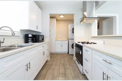 1241 W 89th St, Los Angeles, CA 90044 - Photo 9