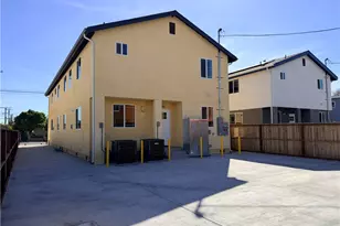 823 W G, Wilmington, CA 90744 - Photo 21