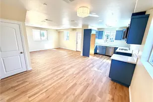 823 W G, Wilmington, CA 90744 - Photo 3