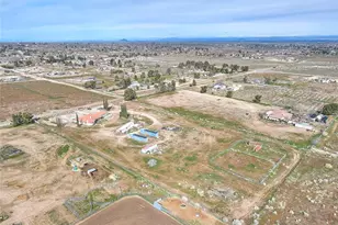 11077 Valle Vista Rd, Phelan, CA 92371 - Photo 63