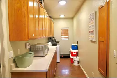 11077 Valle Vista Road, Phelan, CA 92371 - Photo 29