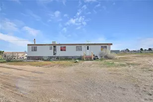 11077 Valle Vista Rd, Phelan, CA 92371 - Photo 57