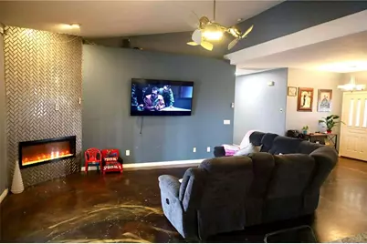 11077 Valle Vista Road, Phelan, CA 92371 - Photo 19