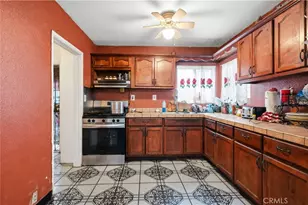 1701 E Palmer, Compton, CA 90220 - Photo 5