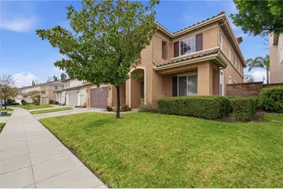 1589 Bison, Upland, CA 91784 - Photo 5
