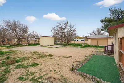 16516 E Street, Victorville, CA 92395 - Photo 31