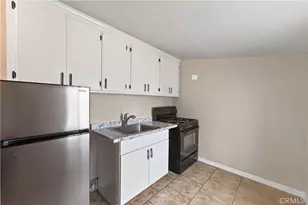 16516 E St, Victorville, CA 92395 - Photo 19