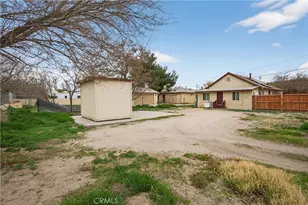 16516 E St, Victorville, CA 92395 - Photo 29
