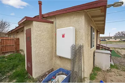 16516 E Street, Victorville, CA 92395 - Photo 25