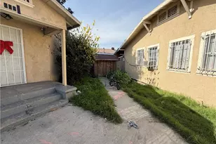 352 E 84th, Los Angeles, CA 90003 - Photo 7