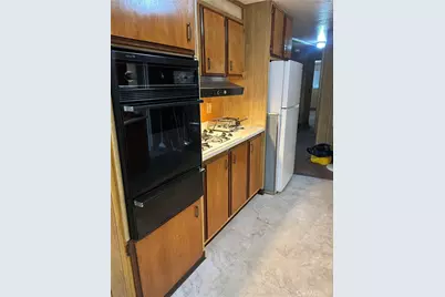 16511 S Garfield Avenue #B17, Paramount, CA 90723 - Photo 13