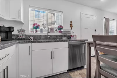 7179 Olive Grove Street, Riverside, CA 92507 - Photo 9