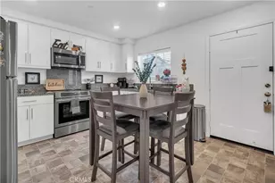 7179 Olive Grv St, Riverside, CA 92507 - Photo 3