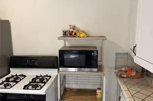 1440 W 91st Pl, Los Angeles, CA 90047 - Photo 9