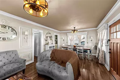 226 E 53rd Street, Long Beach, CA 90805 - Photo 9