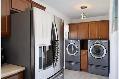 4151 Los Coyotes Diagonal, Lakewood, CA 90713 - Photo 15