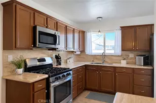 4151 Los Coyotes Diagonal, Lakewood, CA 90713 - Photo 13