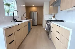 7358 Paso Robles Ave, Lake Balboa, CA 91406 - Photo 17