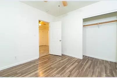 8995 Victoria Avenue, South Gate, CA 90280 - Photo 15