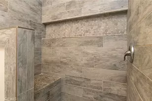 8995 Victoria Ave, South Gate, CA 90280 - Photo 13