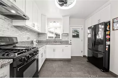 9601 Mayne St., Bellflower, CA 90706 - Photo 15