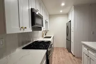 211 W Channel Islands, Port Hueneme, CA 93041 - Photo 3