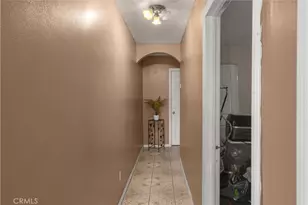 21931 Violeta Ave, Hawaiian Gardens, CA 90716 - Photo 21
