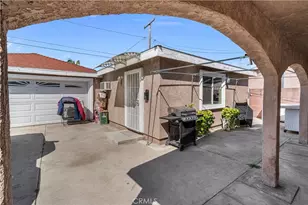21931 Violeta Ave, Hawaiian Gardens, CA 90716 - Photo 47
