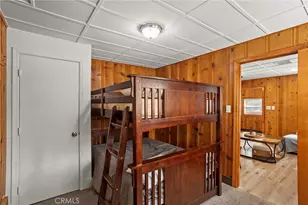 33424 Holcomb Creek Dr, Green Valley Lake, CA 92341 - Photo 17