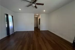 1012 Feliz, Bakersfield, CA 93307 - Photo 7