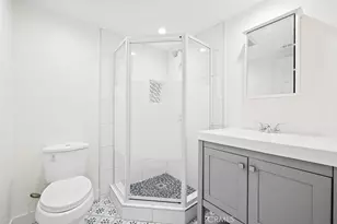 825 Date St, Montebello, CA 90640 - Photo 39