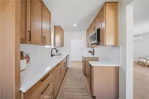 806 W 219th St, Torrance, CA 90502 - Photo 9