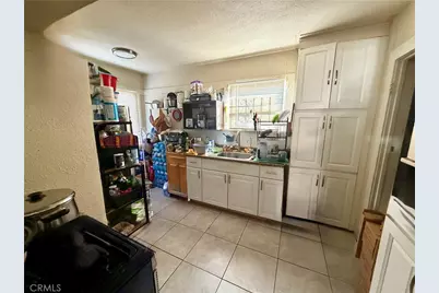 1016 W 51st, Los Angeles, CA 90037 - Photo 23