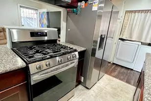 16600 Orange Ave, Paramount, CA 90723 - Photo 7