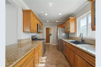 14613 Piuma, Norwalk, CA 90650 - Photo 7