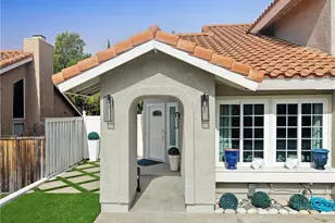 31 Alumbre, Rancho Santa Margarita, CA 92688 - Photo 3
