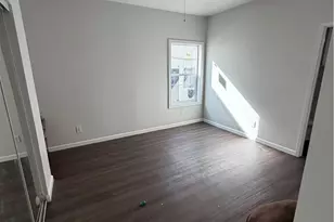 6915 Bonsallo, Los Angeles, CA 90044 - Photo 11