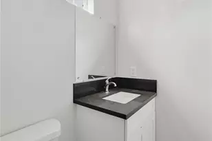 6915 Bonsallo, Los Angeles, CA 90044 - Photo 29