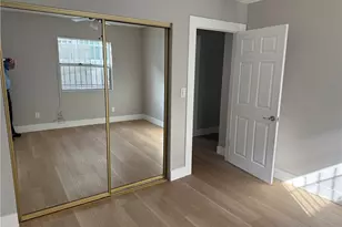 138 E 60th St, Los Angeles, CA 90003 - Photo 17