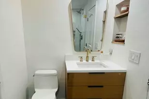 20191 Cape Coral Ln, Huntington Beach, CA 92646 - Photo 5