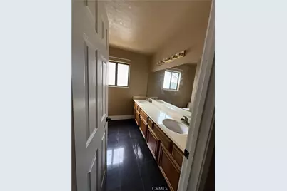 24250 Via Lenardo, Yorba Linda, CA 92887 - Photo 21