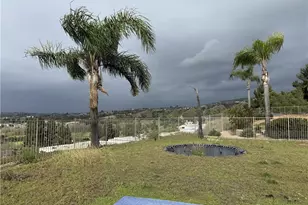 24250 Via Lenardo, Yorba Linda, CA 92887 - Photo 23