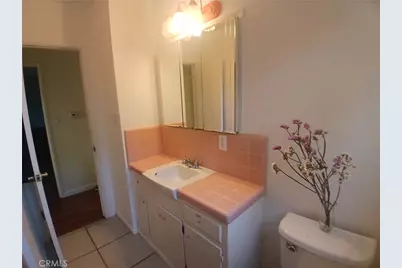 7650 Wilbur Avenue, Reseda, CA 91335 - Photo 13