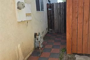 260 Mahogany, San Jacinto, CA 92582 - Photo 11