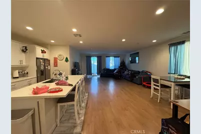 13047 Lancaster, Hesperia, CA 92344 - Photo 7