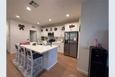 13047 Lancaster, Hesperia, CA 92344 - Photo 11