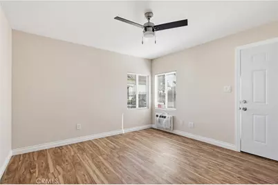 1033 E 57th, Los Angeles, CA 90011 - Photo 23