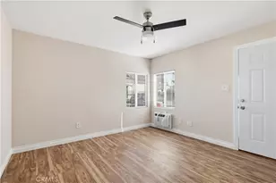 1033 E 57th, Los Angeles, CA 90011 - Photo 23