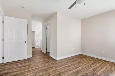 1033 E 57th, Los Angeles, CA 90011 - Photo 17